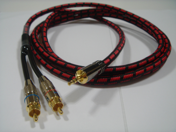 3.5 mm 立體聲- 2 RCA 2M