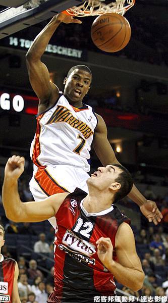 26.Kelenna Azubuike