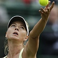 Sharapova 遇雨停賽