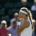 Azarenka 直落二擊退 Oprandi