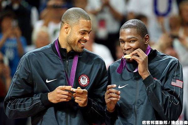 Kevin Durant 和 Tyson Chandler