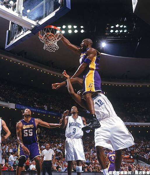 Howard vs Kobe