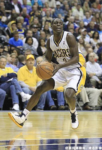 Darren Collison 溜馬→小牛