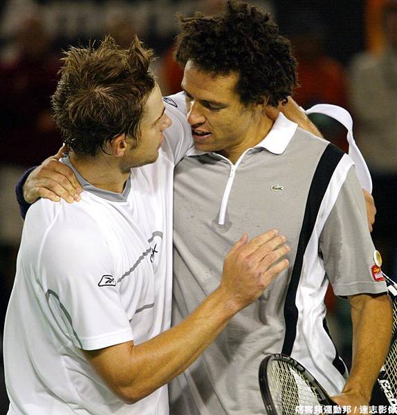 2003 年澳網 Roddick 經歷了一場超過五小時的比賽