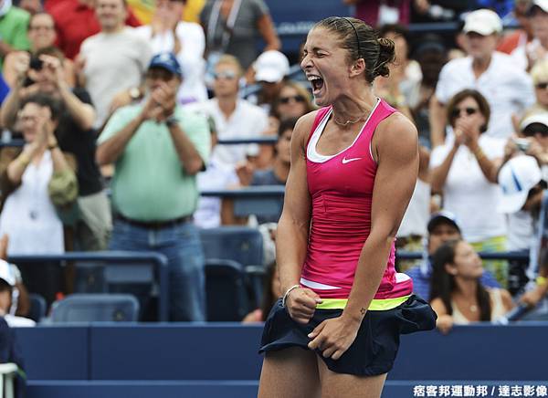 Errani 直落二淘汰 Kerber，Errani 晉級八強