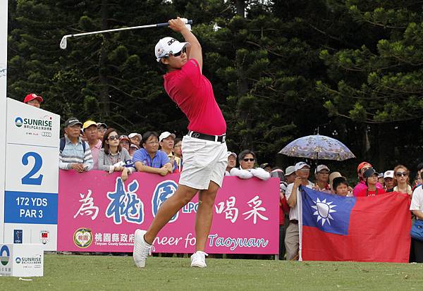 曾雅妮最後以273桿名列第三 曾雅妮最後以273桿名列第三