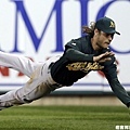 美國聯盟右外野手金手套獎 – Josh Reddick