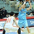 達欣球員陳子威(右)本場比賽拿下全場最高18分, 助球隊取得勝利 達欣球員陳子威(右)本場比賽拿下全場最高18分, 助球隊取得勝利
