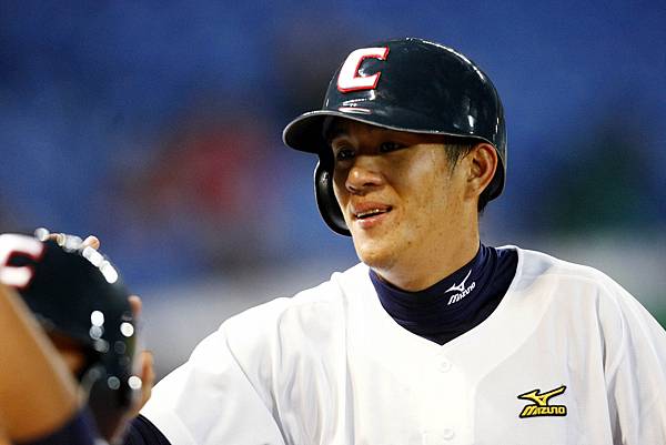 1124四局下蔣智賢擊出陽春全壘打追平比數