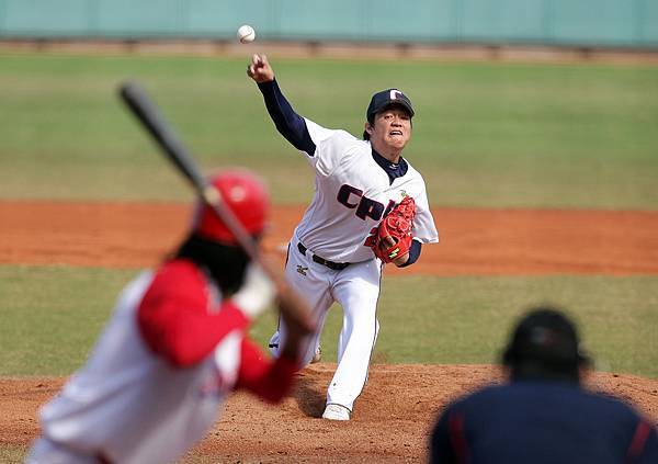 中華白先發投手黃志龍-2