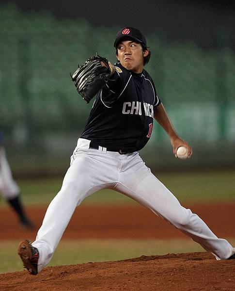 日本隊先發投手小川龍也