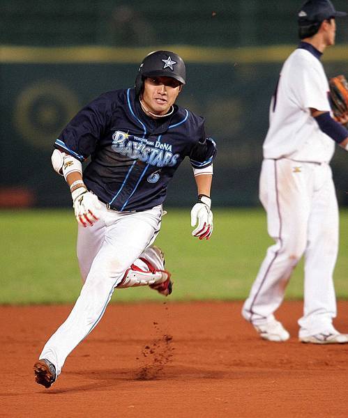日本隊開路先鋒松本啟二朗獲選此役單場MVP