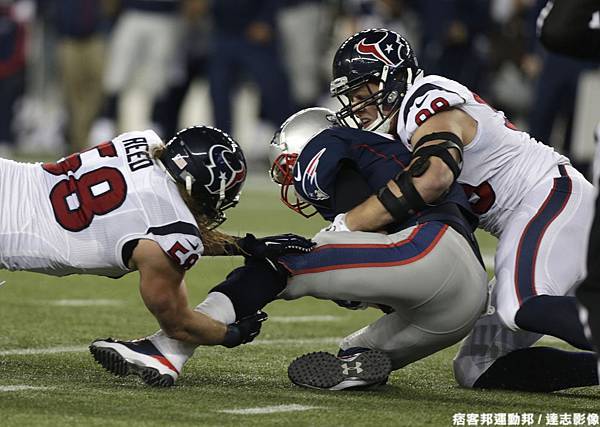 J.J. Watt 擒抱 Tom Brady