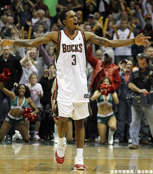 Brandon Jennings (1次)