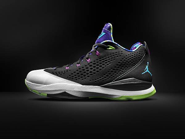 JORDAN CP3.VII X是為了是為速度和飛翔理念而設計