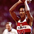 1976 Dave Bing