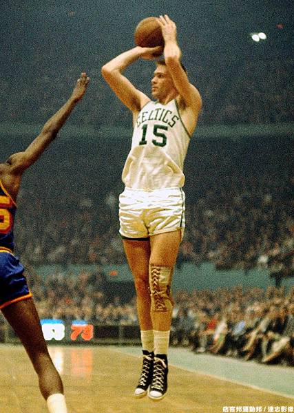 4.漢森(Tom Heinsohn)