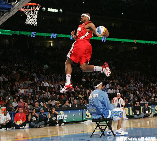 Josh Smith 空中滑翔