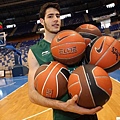 阿布內斯(Alex Abrines)，SG，西班牙