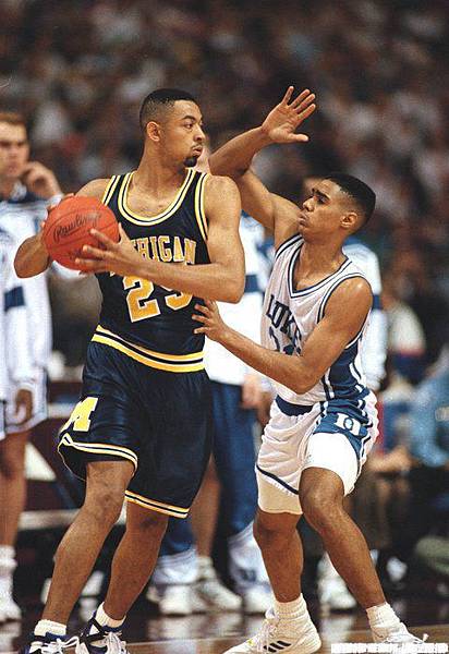 霍華(Juwan Howard)