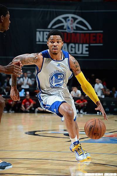 夏季聯盟最佳五人 巴茲摩(Kent Bazemore)