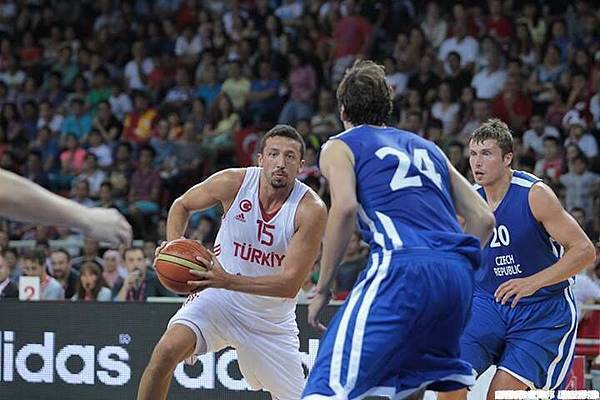 特克魯(Hedo Turkoglu)