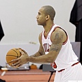 Dahntay Jones