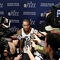 Derrick Favors