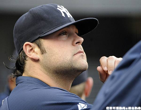 Joba Chamberlain 看樣子這張彈簧床我買到黑心床墊了