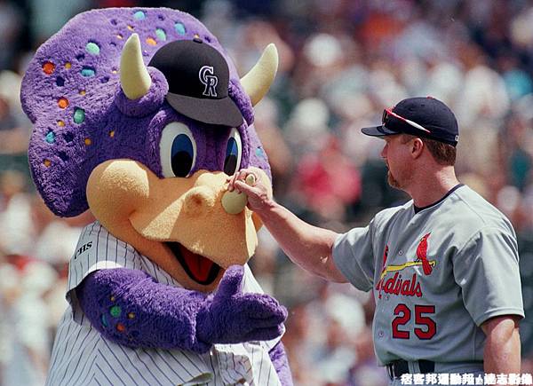 Dinger 和 Mark McGwire