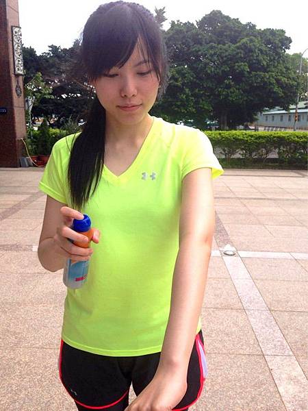bananaboat噴身體01.jpg bananaboat噴身體01.jpg