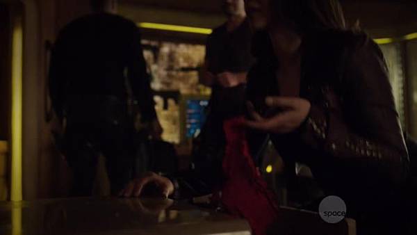 S01E13_01.jpg S01E13_01.jpg