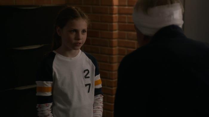 S013E01-2.jpg S013E01-2.jpg