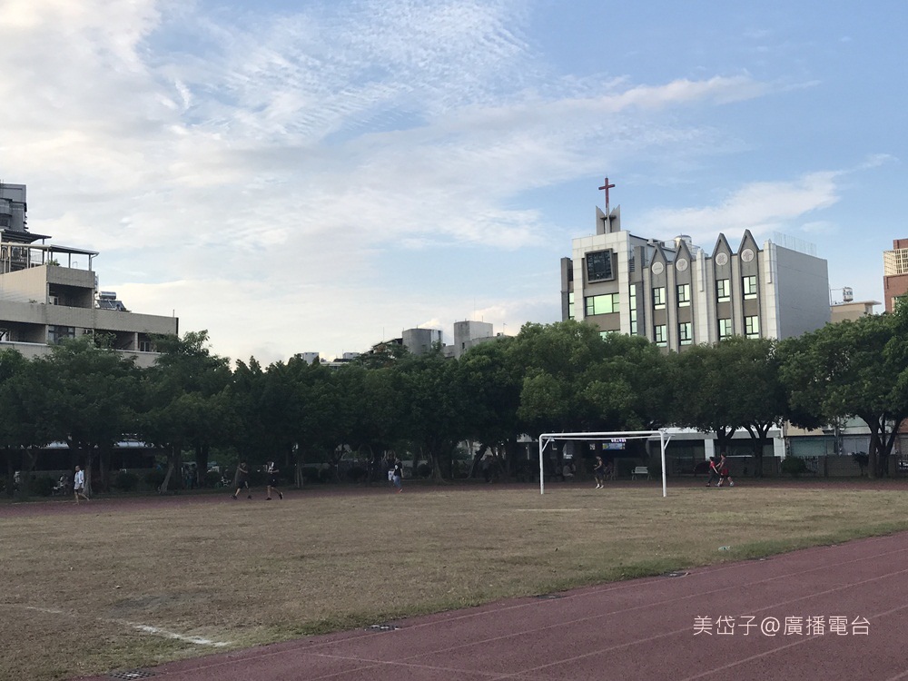 正義國小1.JPG