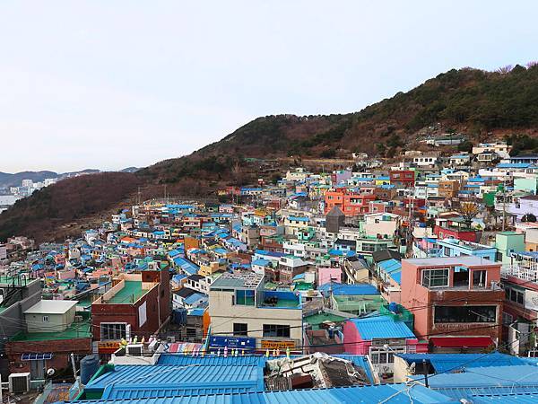 韓國釜山。甘川文化村除了有小王子，還能寄時光明信片！