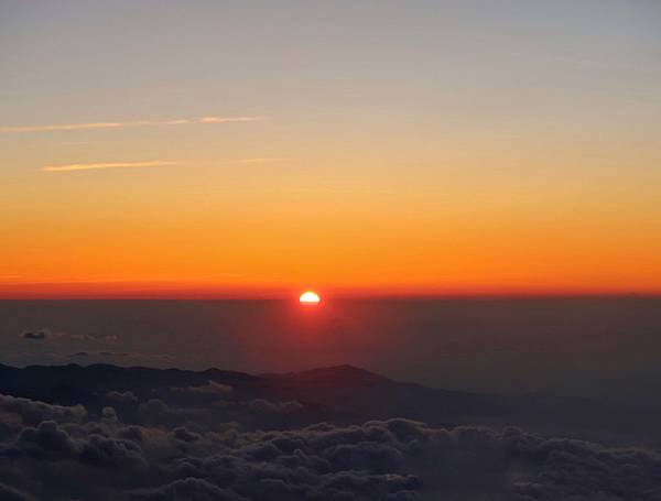 日本。菜鳥新手攻頂富士山：注意事項、登山裝備、路線