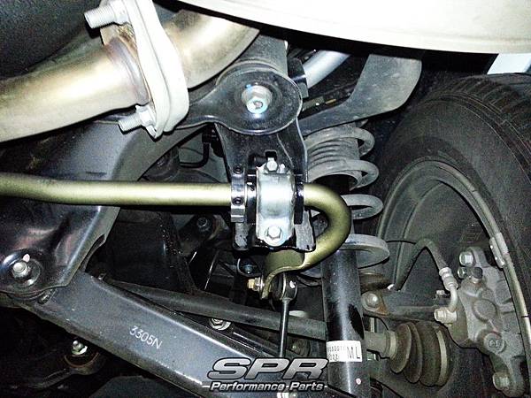 Subaru 13~ Forester XT 安裝SPR 22mm 後下防傾桿_04.jpg