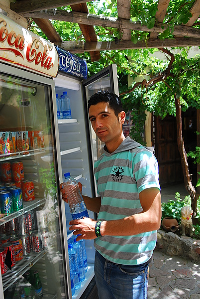 DSC_0010.JPG DSC_0010.JPG
