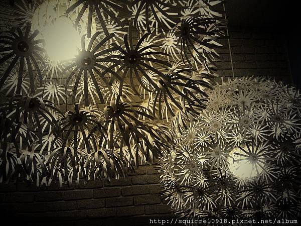 C360_2013-05-19-18-17-01-791