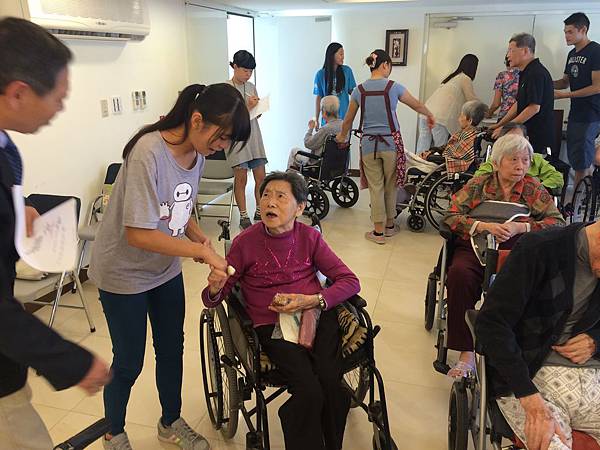 IMG_2061.JPG IMG_2061.JPG