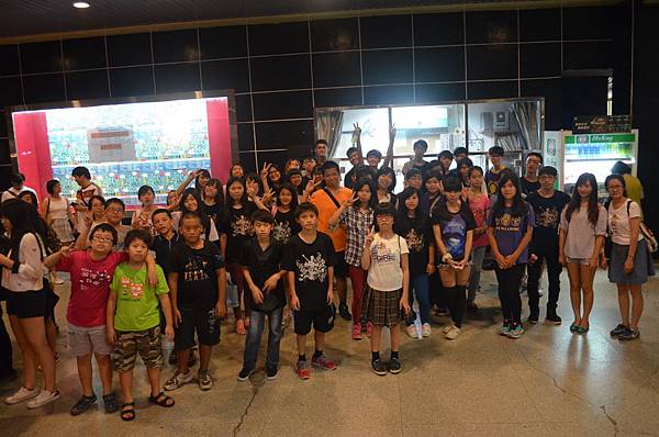 DSC_0204.JPG DSC_0204.JPG