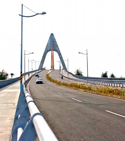 大鵬灣風景區---跨海大橋開橋秀登蚵殼島