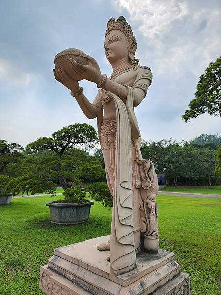 台南左鎮噶瑪噶居寺