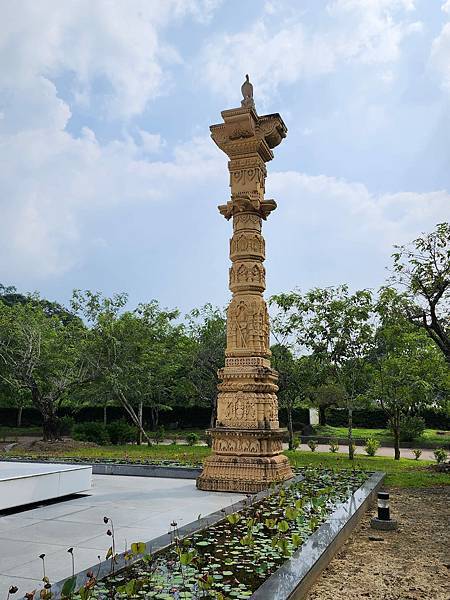 台南左鎮噶瑪噶居寺