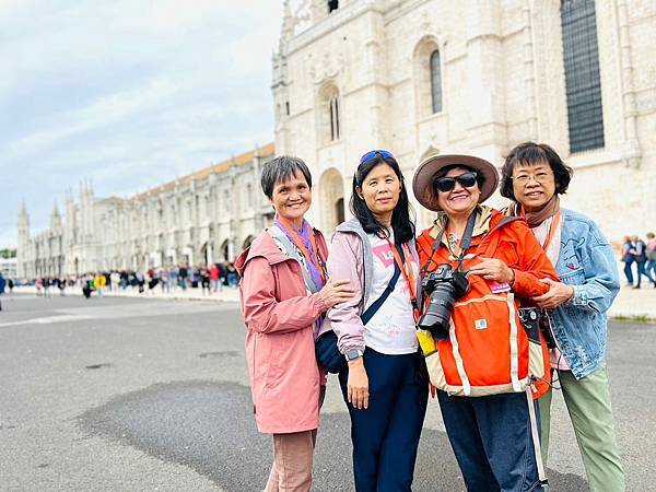 伊比利半島西葡15天之旅(二)葡萄牙里斯本帝國廣場品嚐葡式蛋