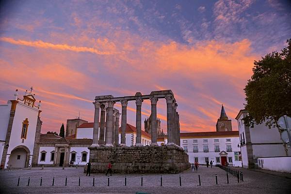伊比利半島西葡15天之旅(十)葡萄牙艾佛拉主座教堂及黛安娜神