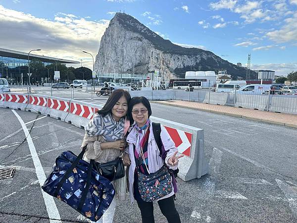 伊比利半島西葡15天之旅(十三)英屬直布羅陀&鐘乳石洞