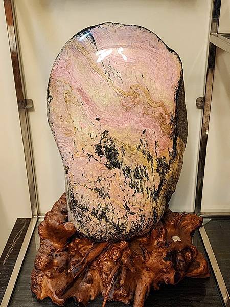 細品花蓮三日遊(九)花蓮玫瑰石精品店 細品花蓮三日遊(九)花蓮玫瑰石精品店