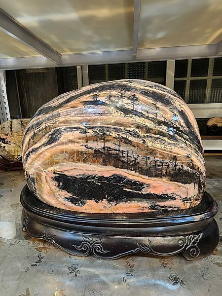 細品花蓮三日遊(九)花蓮玫瑰石精品店 細品花蓮三日遊(九)花蓮玫瑰石精品店