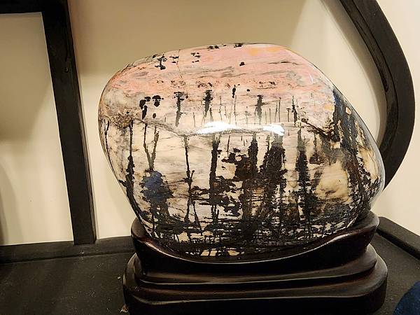 細品花蓮三日遊(九)花蓮玫瑰石精品店 細品花蓮三日遊(九)花蓮玫瑰石精品店